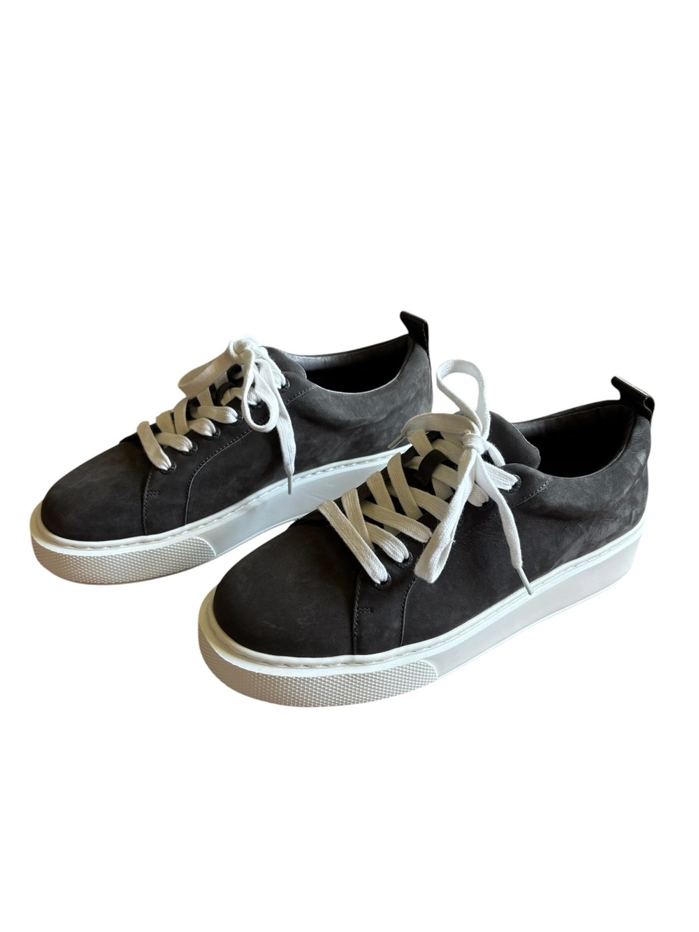 J/Slides NYC Suede Upper Lace Up Platform Heel Low Top Sneakers Grey Men’s 9
